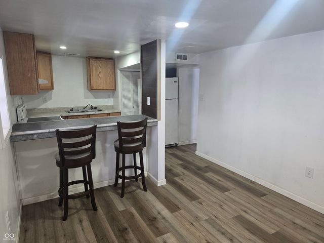 3059 S Lockburn Street, Indianapolis, IN 46221