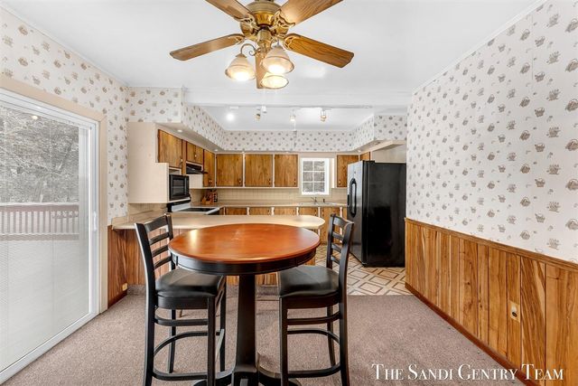 12893 112th Avenue, Grand Haven, MI 49417