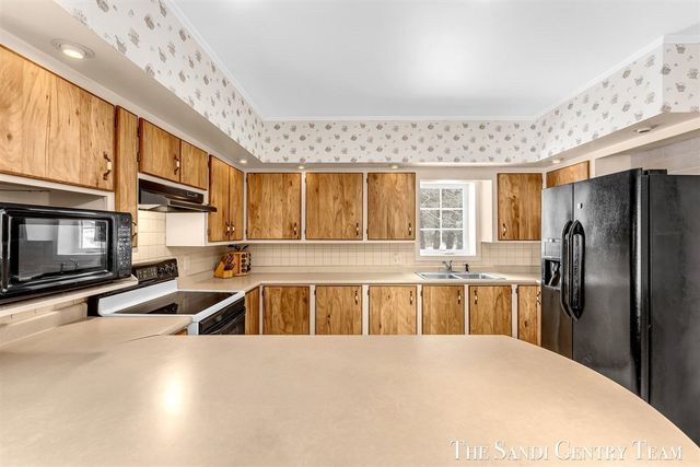 12893 112th Avenue, Grand Haven, MI 49417