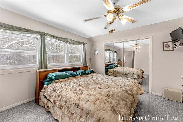 12893 112th Avenue, Grand Haven, MI 49417