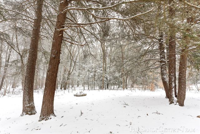 12893 112th Avenue, Grand Haven, MI 49417