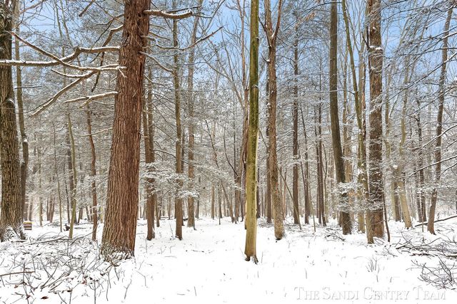 12893 112th Avenue, Grand Haven, MI 49417