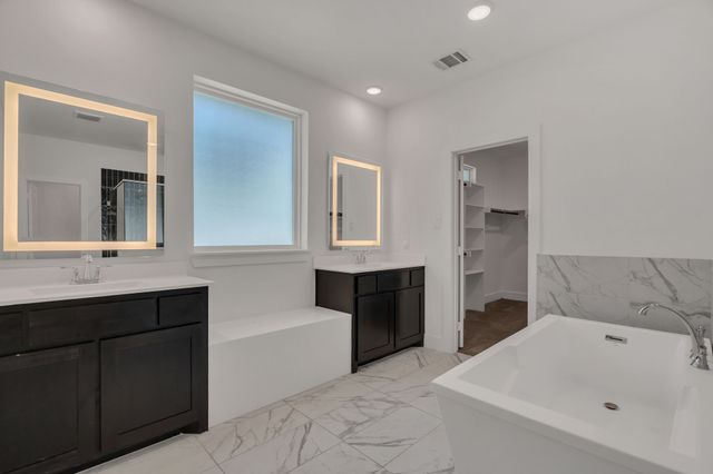 7121 Talon Drive, Fort Worth, TX 76179