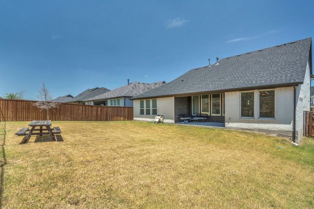 7121 Talon Drive, Fort Worth, TX 76179