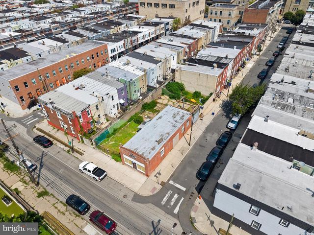 1542 S HOLLYWOOD ST, Philadelphia, PA 19146