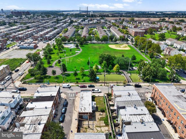 1542 S HOLLYWOOD ST, Philadelphia, PA 19146