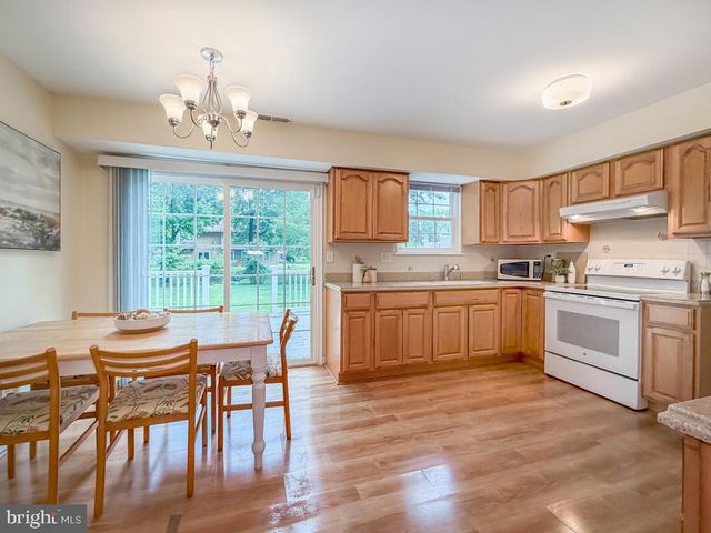 236 GREENVIEW RD, Yardley, PA 19067