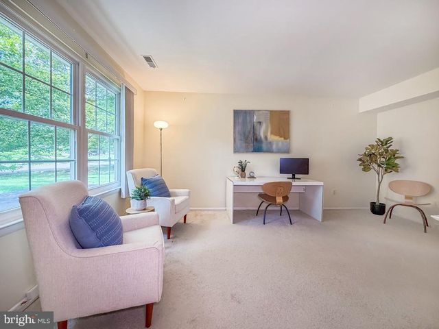 236 GREENVIEW RD, Yardley, PA 19067