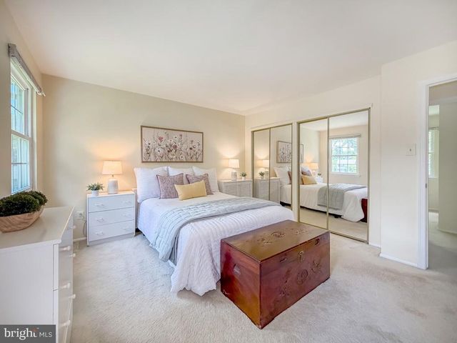 236 GREENVIEW RD, Yardley, PA 19067