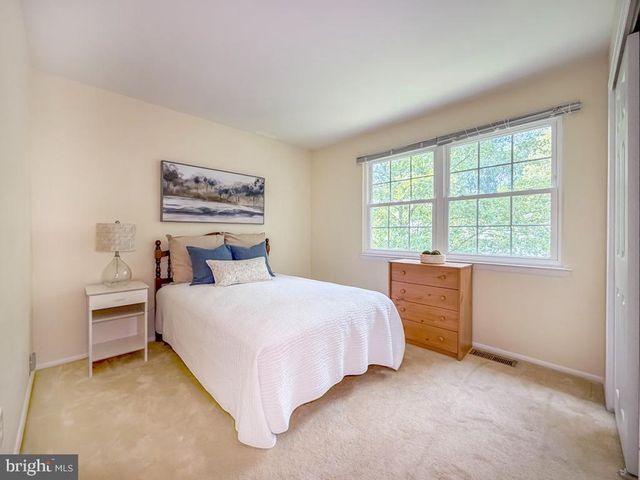 236 GREENVIEW RD, Yardley, PA 19067