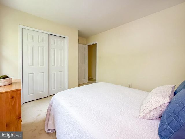236 GREENVIEW RD, Yardley, PA 19067