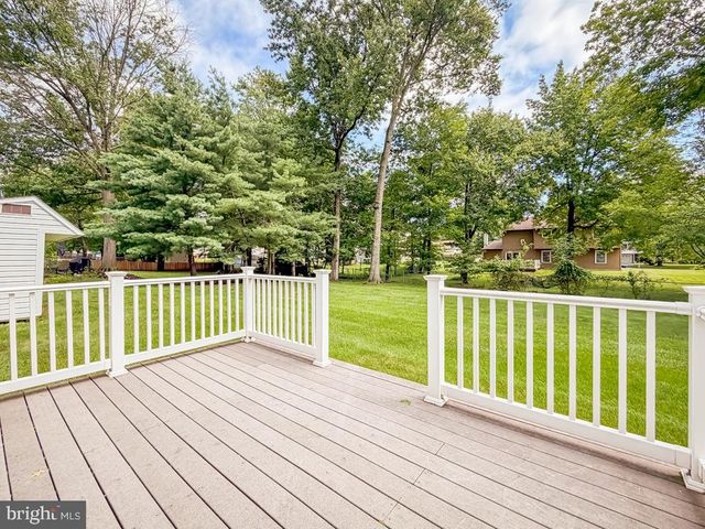 236 GREENVIEW RD, Yardley, PA 19067