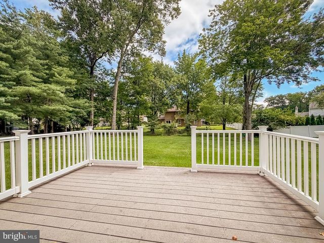 236 GREENVIEW RD, Yardley, PA 19067