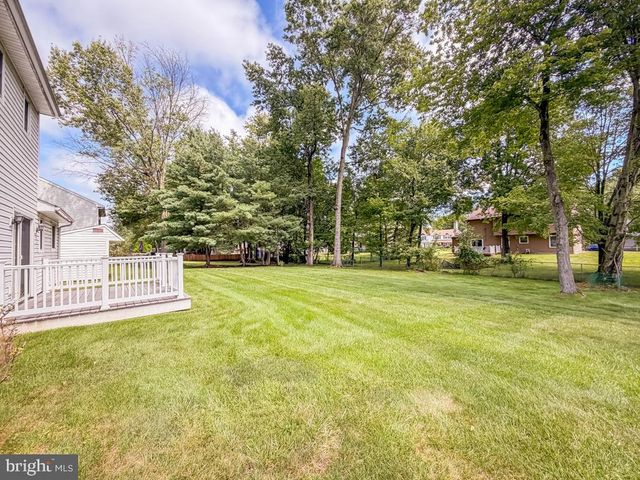 236 GREENVIEW RD, Yardley, PA 19067