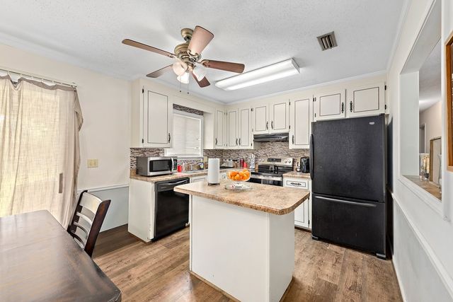 2310 Aberdeen, Dothan, AL 36301