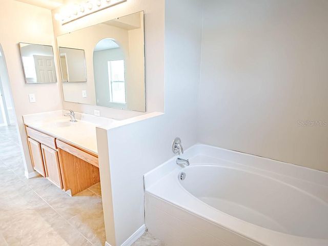 2139 SANDRIDGE CIRCLE, Eustis, FL 32726