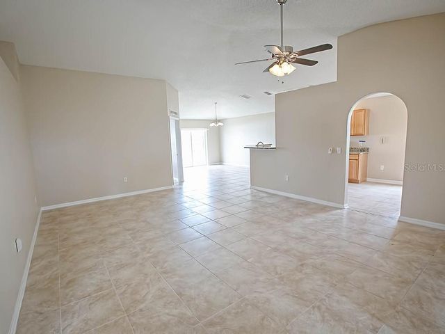 2139 SANDRIDGE CIRCLE, Eustis, FL 32726