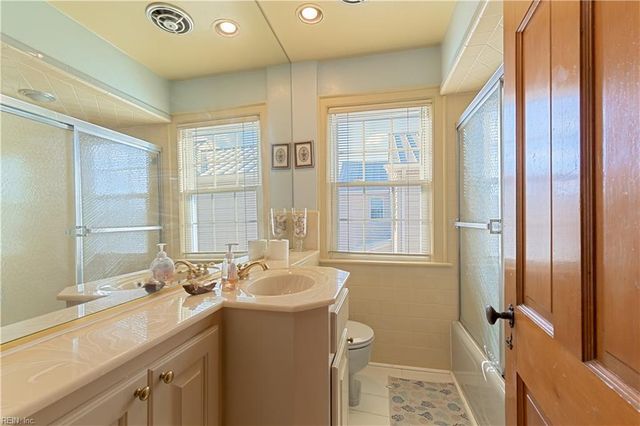 2004 E Ocean View AVE, Norfolk, VA 23503