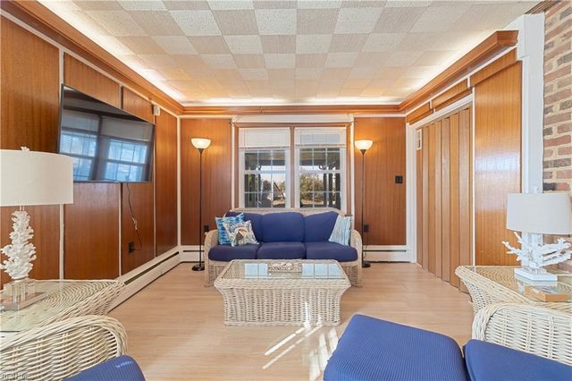 2004 E Ocean View AVE, Norfolk, VA 23503