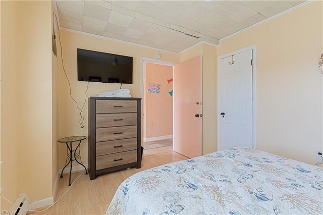 2004 E Ocean View AVE, Norfolk, VA 23503