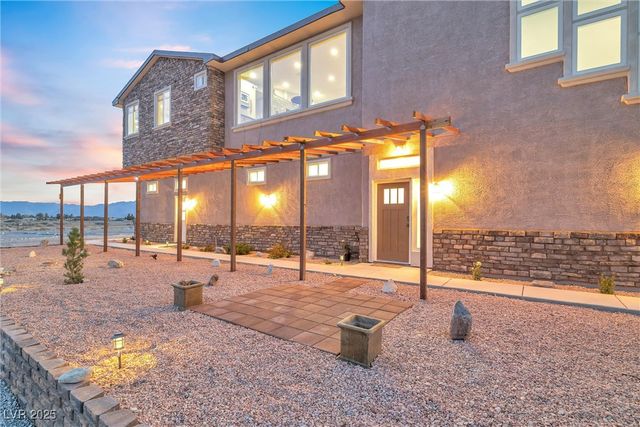 2590 Luke Street, Pahrump, NV 89060