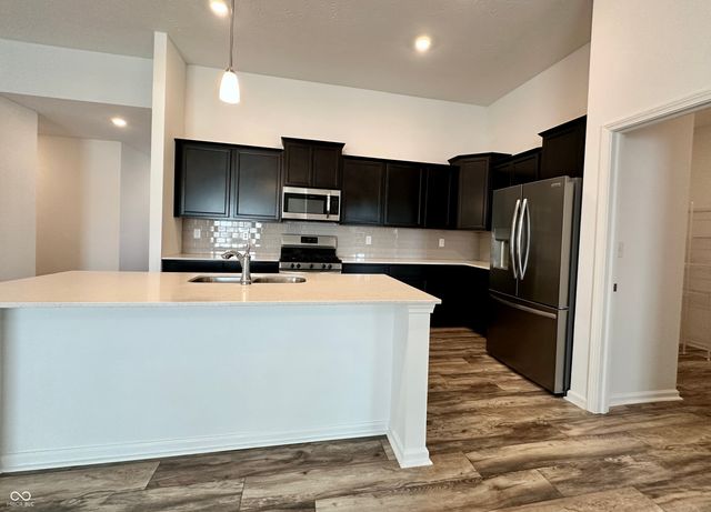 593 Coronado Place, Greenwood, IN 46143