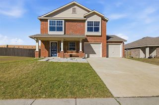 720 Deauville Drive, Fort Worth, TX 76108