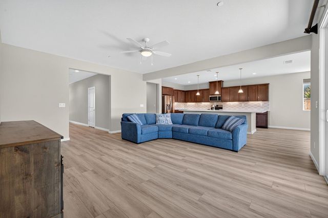 784 Cross Creek Ln, Lincoln, CA 95648