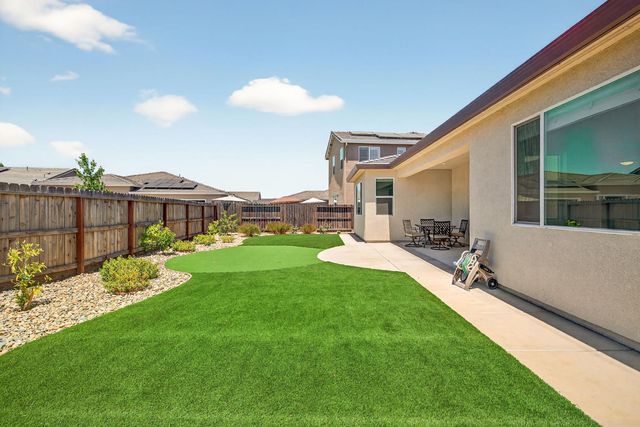 784 Cross Creek Ln, Lincoln, CA 95648