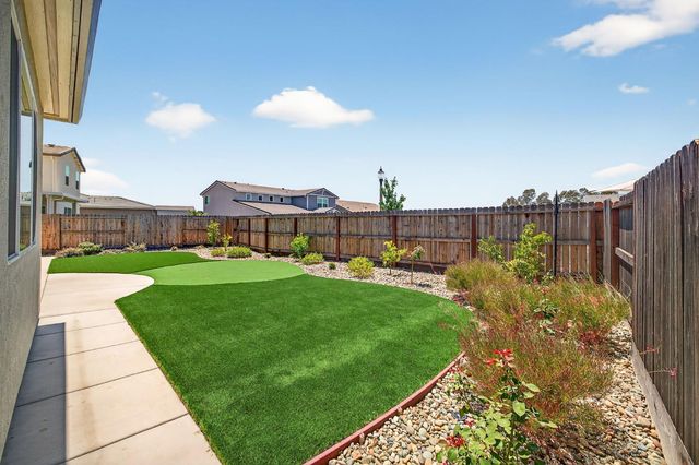 784 Cross Creek Ln, Lincoln, CA 95648