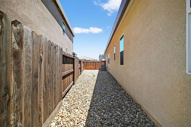 784 Cross Creek Ln, Lincoln, CA 95648