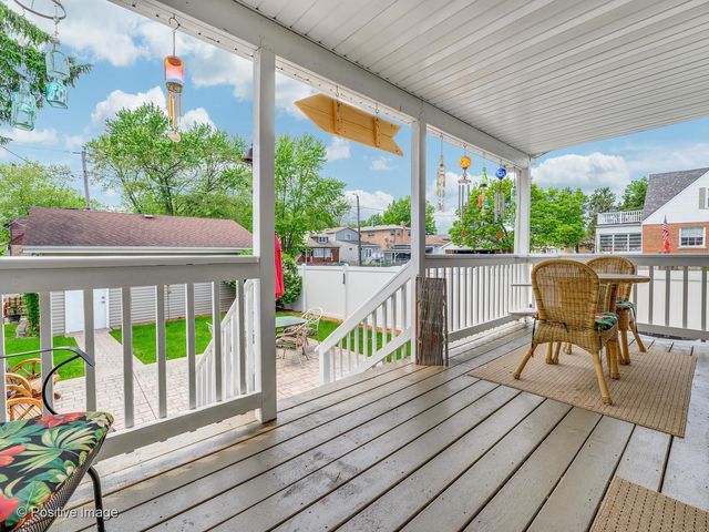 2158 N 74th Avenue, Elmwood Park, IL 60707