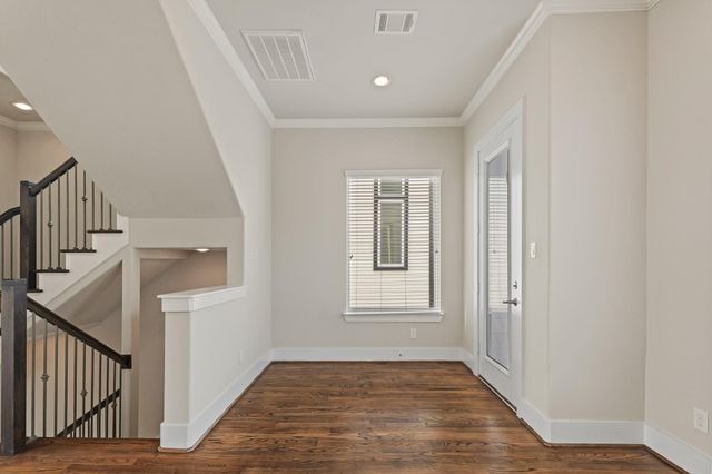 906 W 17th Street E, Houston, TX 77008