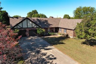 3700 N 124th Street, Kansas City, KS 66109