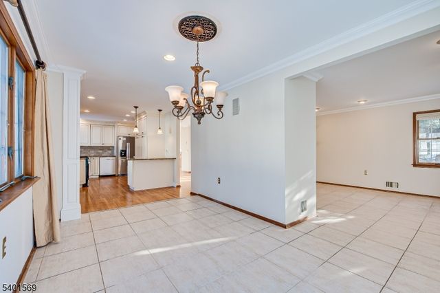 4 Winthrop Rd, Franklin Twp., NJ 08873