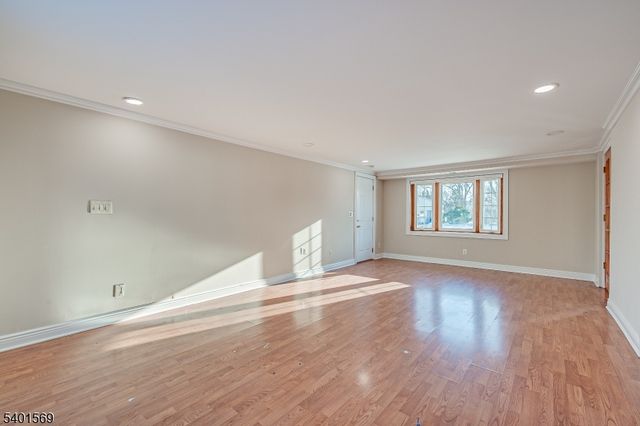 4 Winthrop Rd, Franklin Twp., NJ 08873