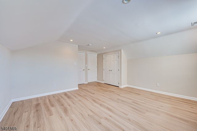 4 Winthrop Rd, Franklin Twp., NJ 08873