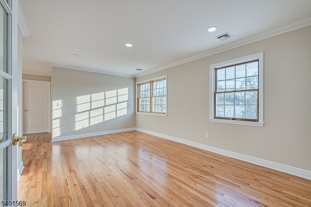 4 Winthrop Rd, Franklin Twp., NJ 08873