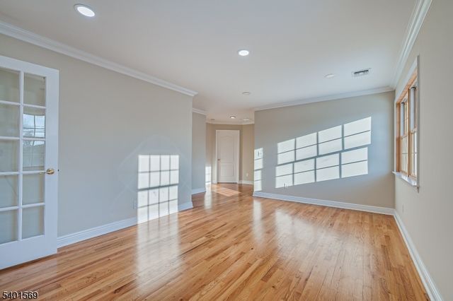 4 Winthrop Rd, Franklin Twp., NJ 08873