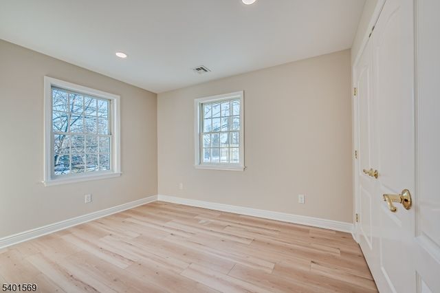 4 Winthrop Rd, Franklin Twp., NJ 08873