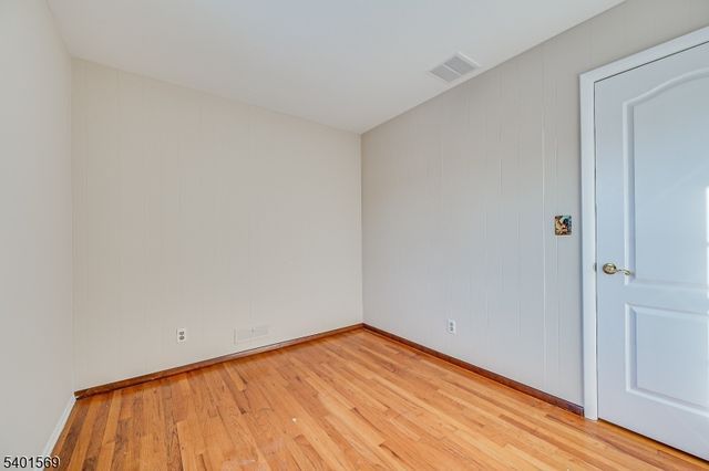 4 Winthrop Rd, Franklin Twp., NJ 08873