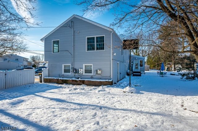 4 Winthrop Rd, Franklin Twp., NJ 08873