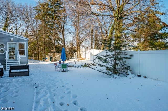 4 Winthrop Rd, Franklin Twp., NJ 08873