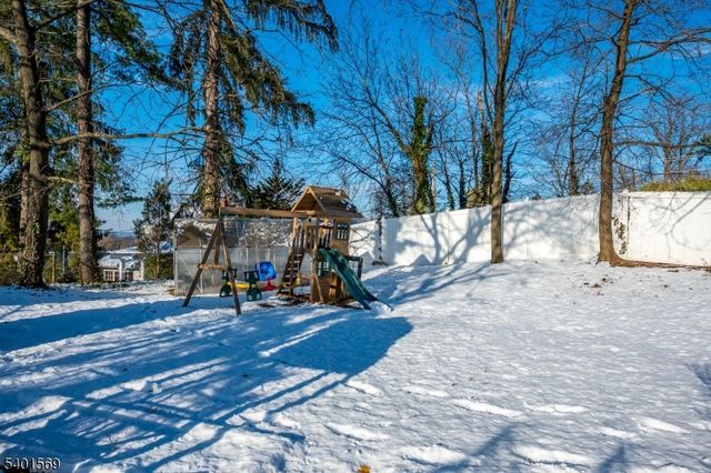 4 Winthrop Rd, Franklin Twp., NJ 08873