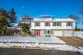 4 Winthrop Rd, Franklin Twp., NJ 08873