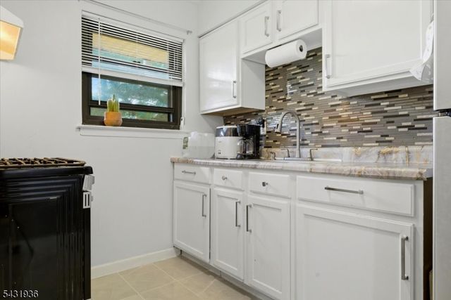 401 Us Highway 22, North Plainfield Boro, NJ 07060