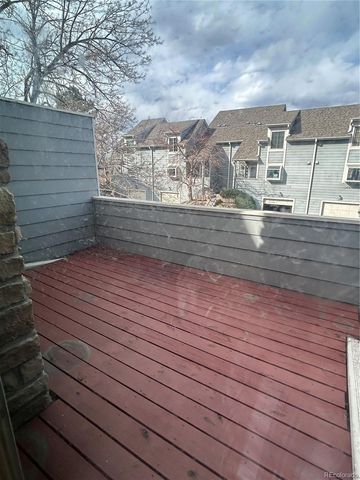 2002 S Worchester Way, Aurora, CO 80014