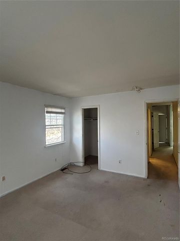 2002 S Worchester Way, Aurora, CO 80014