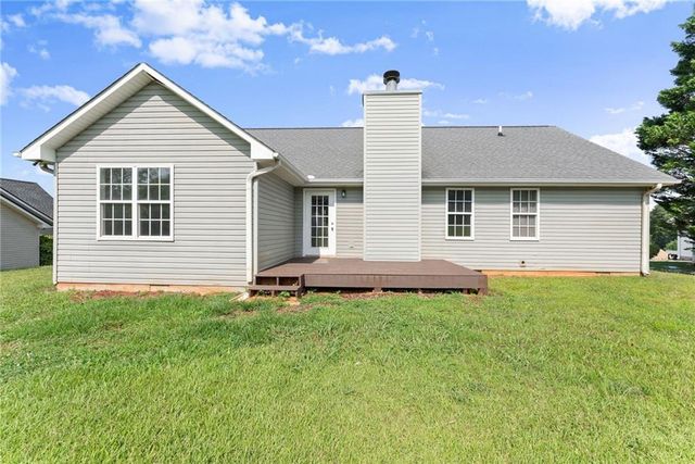 83 Ash Wood Lane, Cleveland, GA 30528