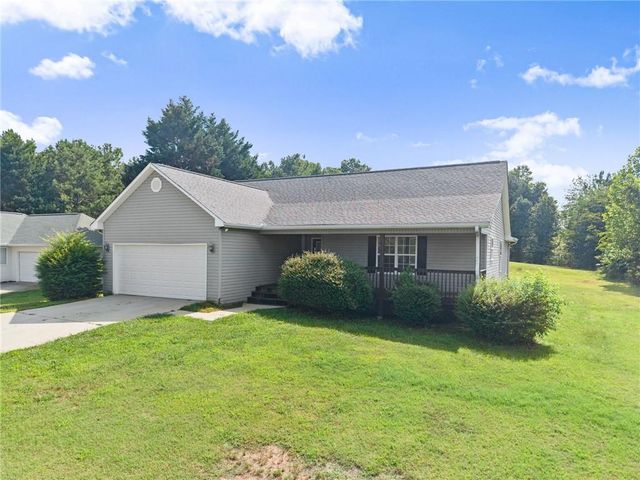83 Ash Wood Lane, Cleveland, GA 30528